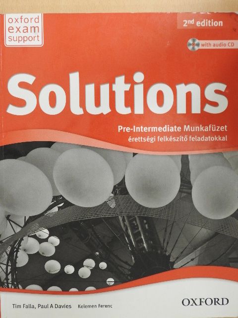 Paul A. Davies - Solutions - Pre-Intermediate - Munkafüzet - CD-vel [antikvár]