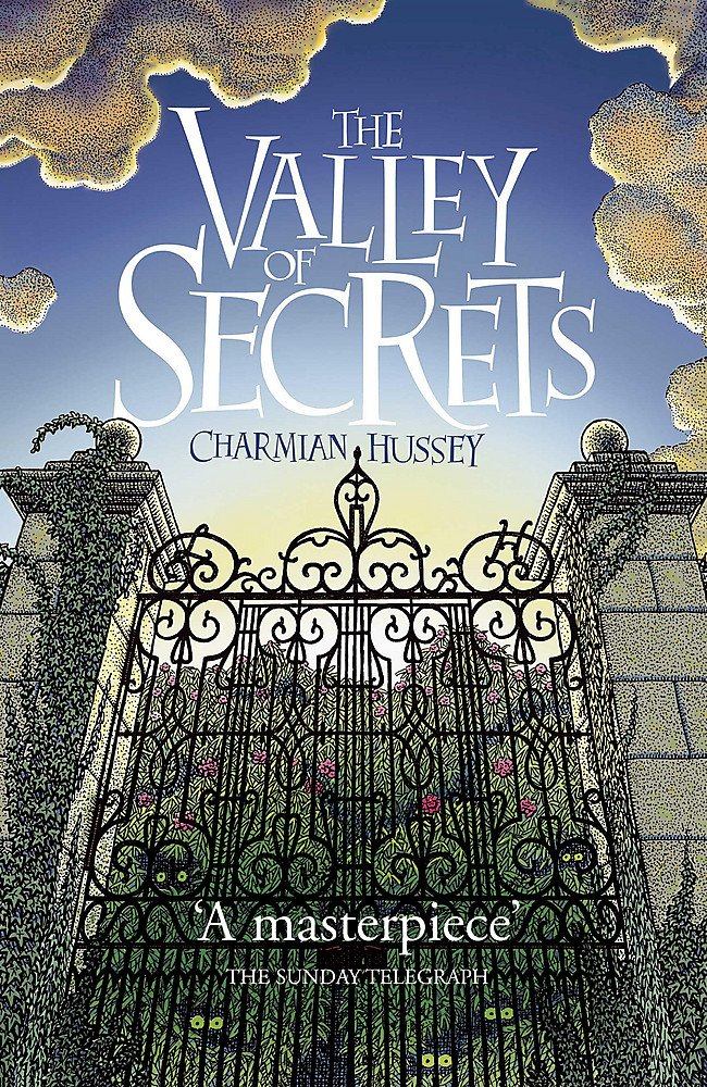 Charmian Hussey - The Valley of Secrets [antikvár]