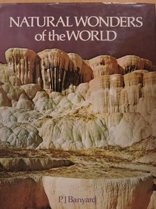 P. J. Banyard - Natural Wonders of the World [antikvár]