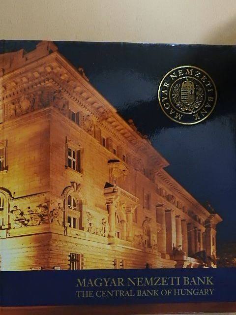 Magyar Nemzeti Bank [antikvár]