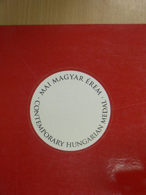 Mai magyar érem [antikvár]