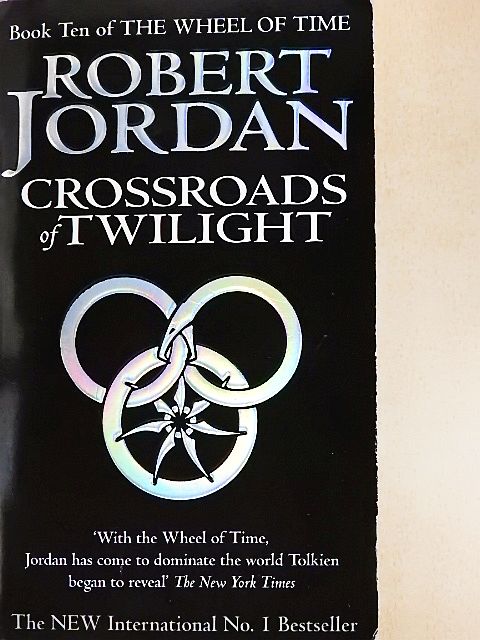 Robert Jordan - Crossroads of Twilight [antikvár]