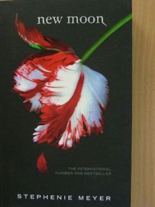 Stephenie Meyer - New Moon [antikvár]