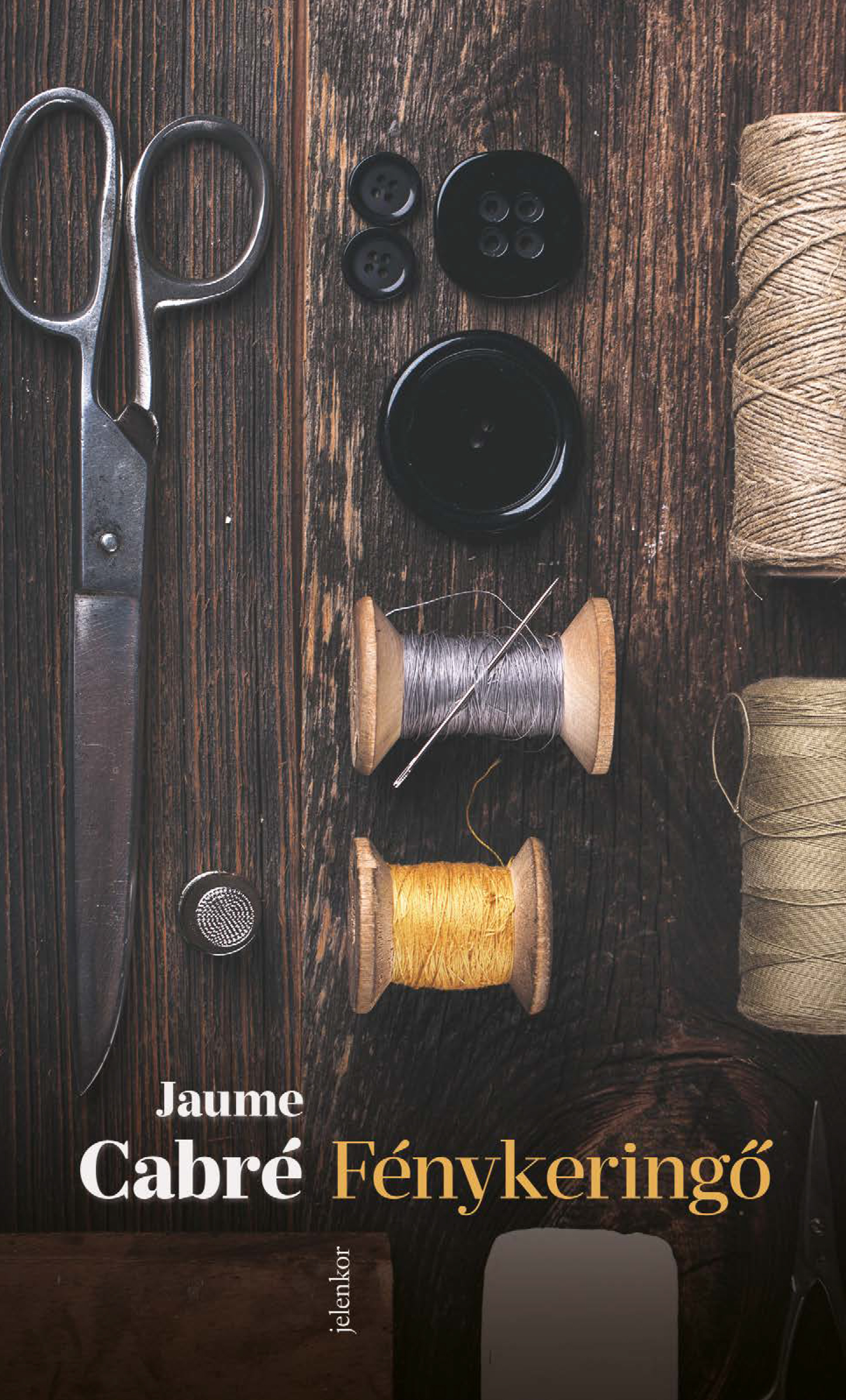 Jaume Cabré - Fénykeringő [eKönyv: epub, mobi]