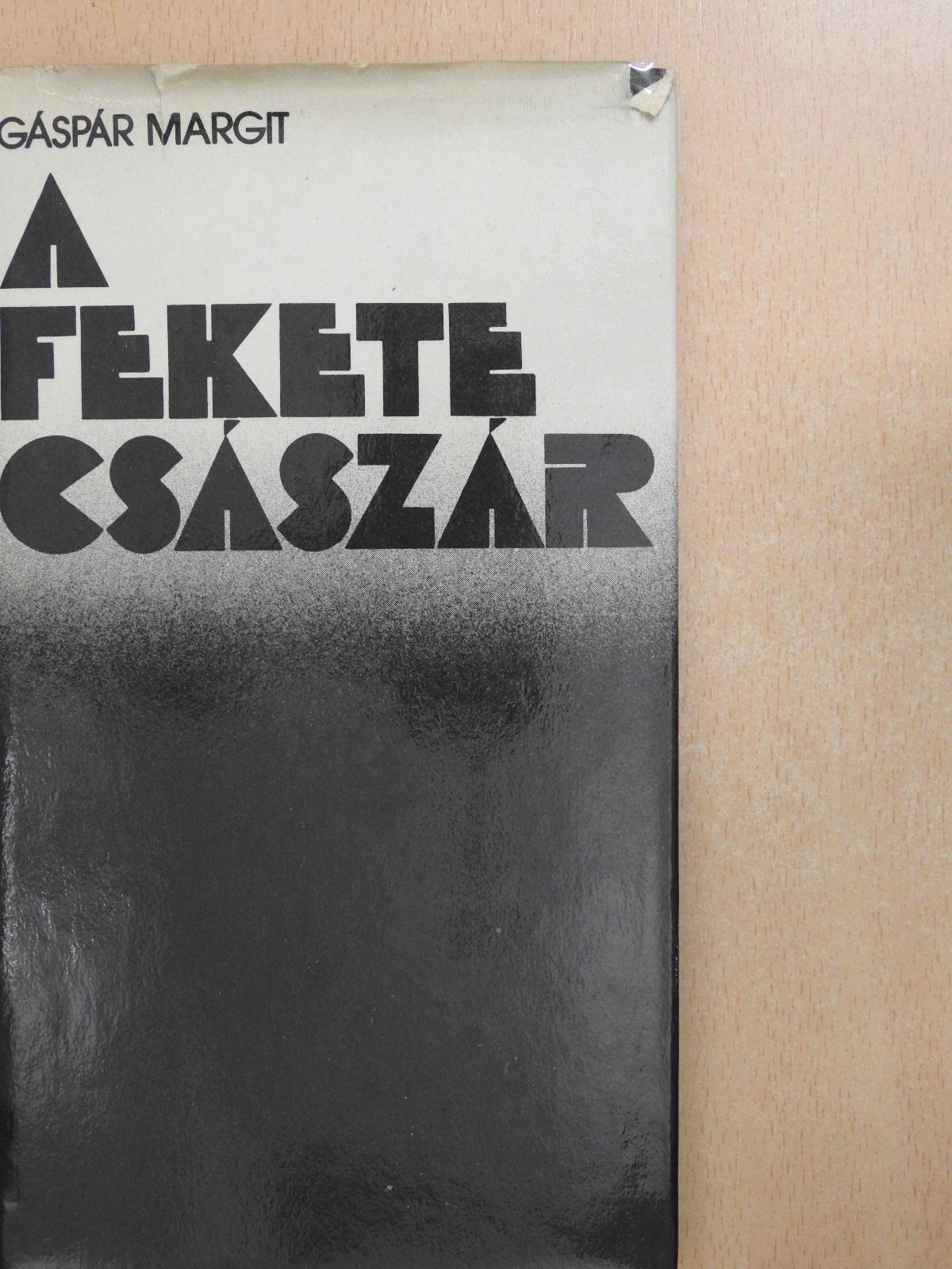 Gáspár Margit - A fekete császár (dedikált példány) [antikvár]