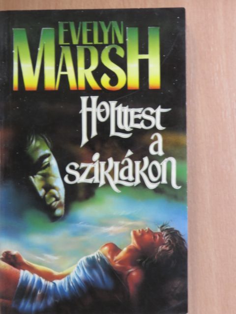 Evelyn Marsh - Holttest a sziklákon [antikvár]