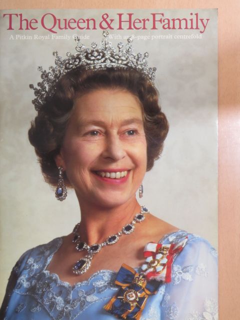 The Queen and Her Family [antikvár]