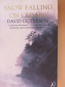 David Guterson - Snow Falling on Cedars [antikvár]