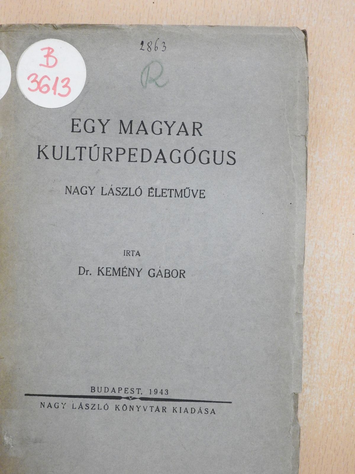 Dr. Kemény Gábor - Egy magyar kultúrpedagógus (dedikált példány) [antikvár]
