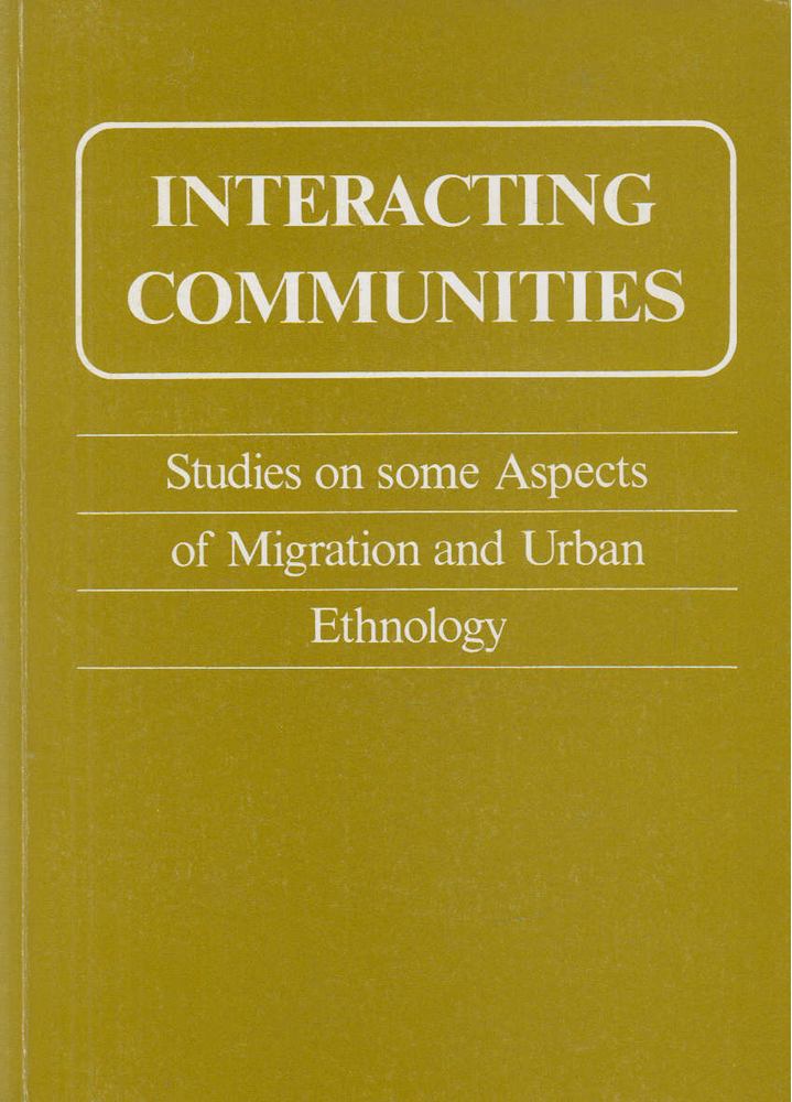 Szarvas Zsuzsa (szerk.) - Interacting Communities [antikvár]
