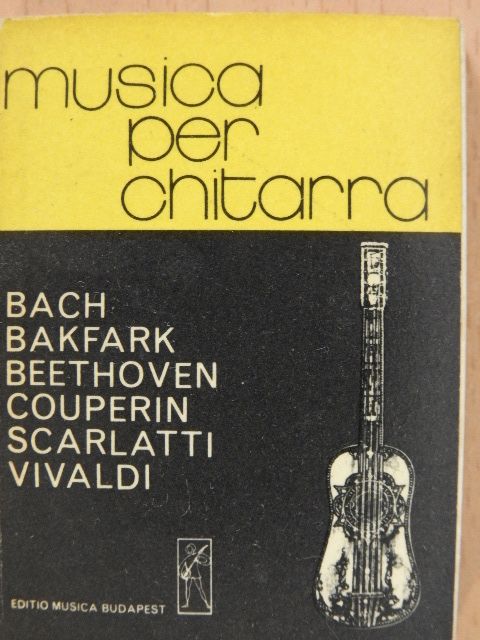 Antonio Vivaldi - Sonatina e adagio per 2 chitarre/Zwölf Stücke für Gitarre/5 Sonate per 2 chitarre/Trio in do maggiore per liuto (chitarre), violino e violoncello (minikönyv) [antikvár]