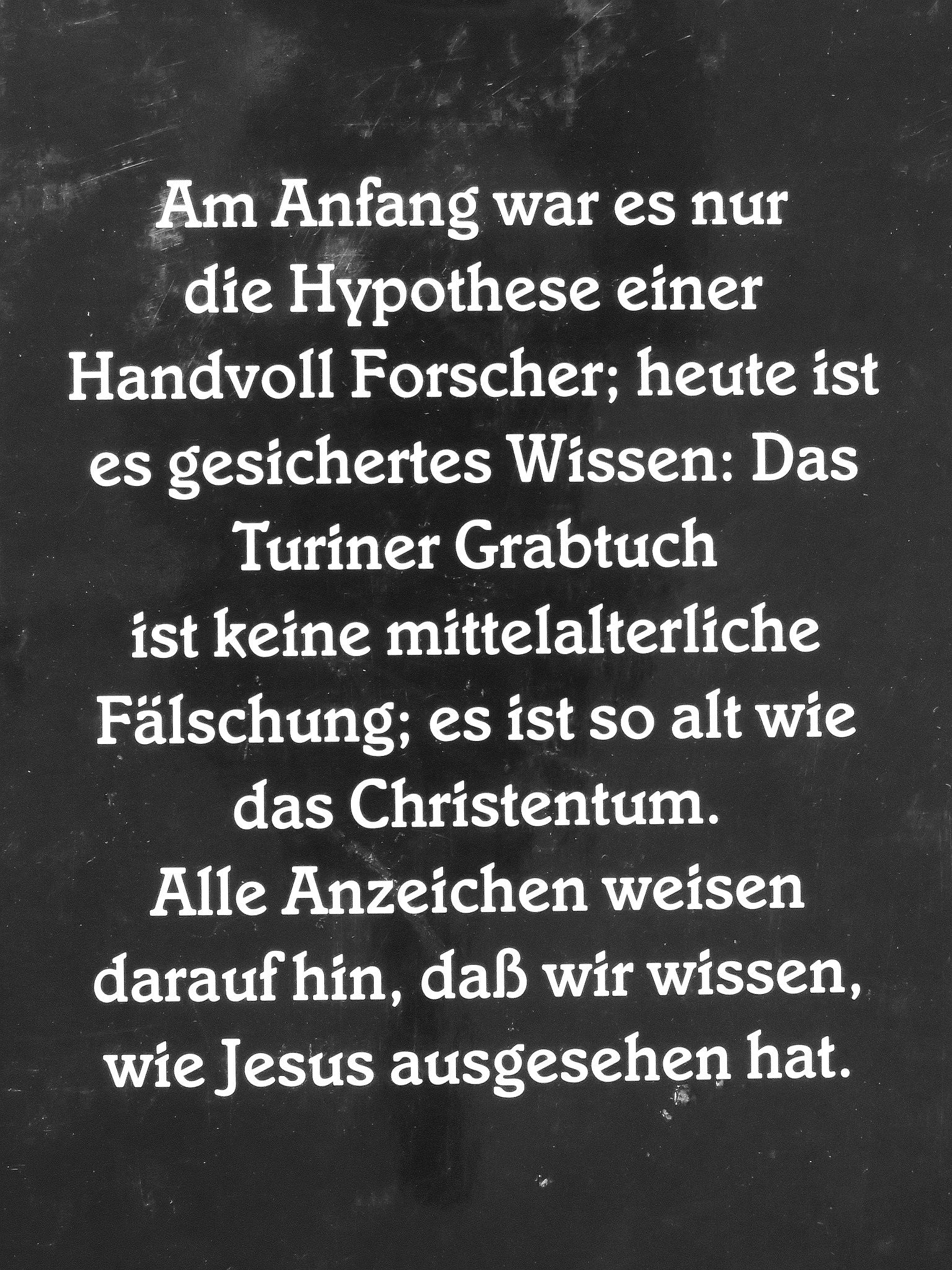 Maria Grazia Siliato - Und das Grabtuch ist doch echt [antikvár]