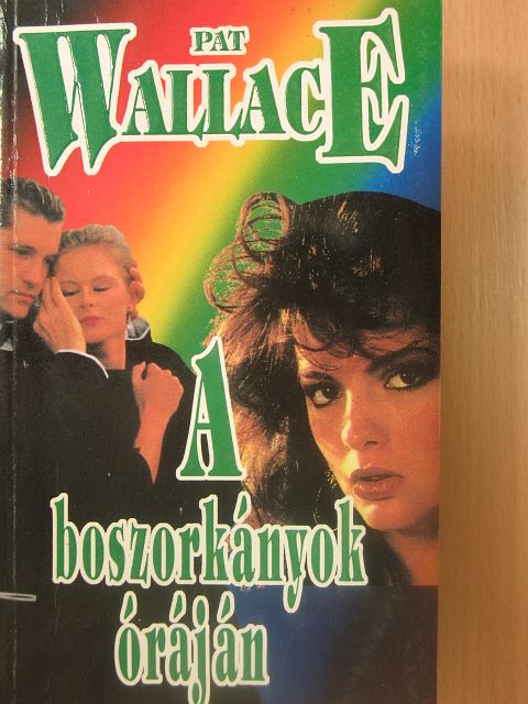 Pat Wallace - A boszorkányok óráján [antikvár]