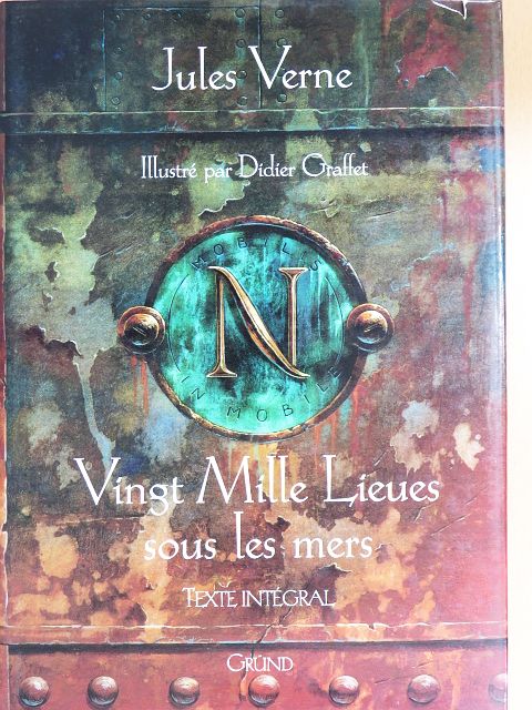 Jules Verne - Vingt Mille Lieues sous les mers [antikvár]