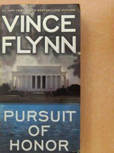 Vince Flynn - Pursuit of honor [antikvár]