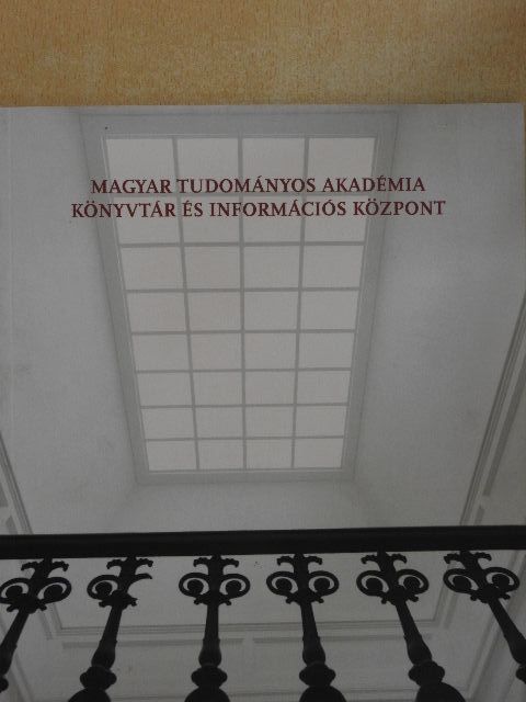 Magyar Tudományos Akadémia Könyvtár és Információs Központ [antikvár]