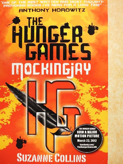 Suzanne Collins - Mockingjay [antikvár]