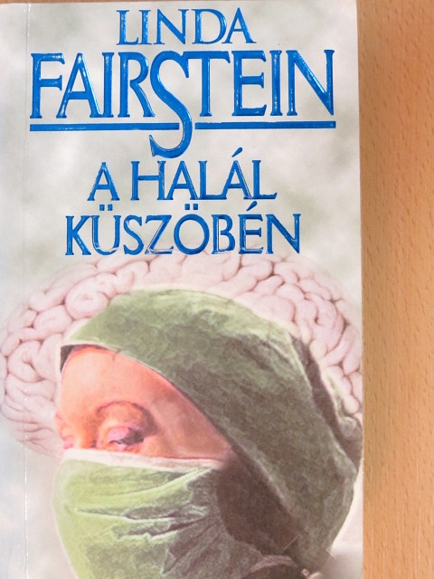 Linda Fairstein - A halál küszöbén [antikvár]