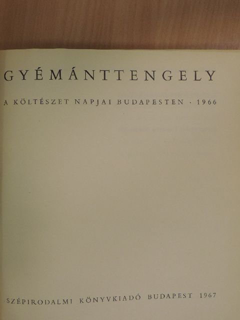 Alekszandr Tvardovszkij - Gyémánttengely [antikvár]