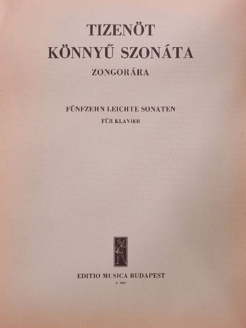 Tizenöt könnyű szonáta zongorára [antikvár]