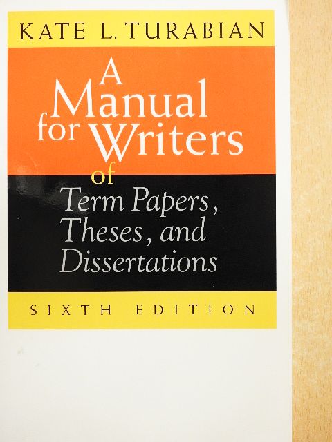 Kate L. Turabian - A Manual for Writers of Term Papers, Theses, and Dissertations [antikvár]