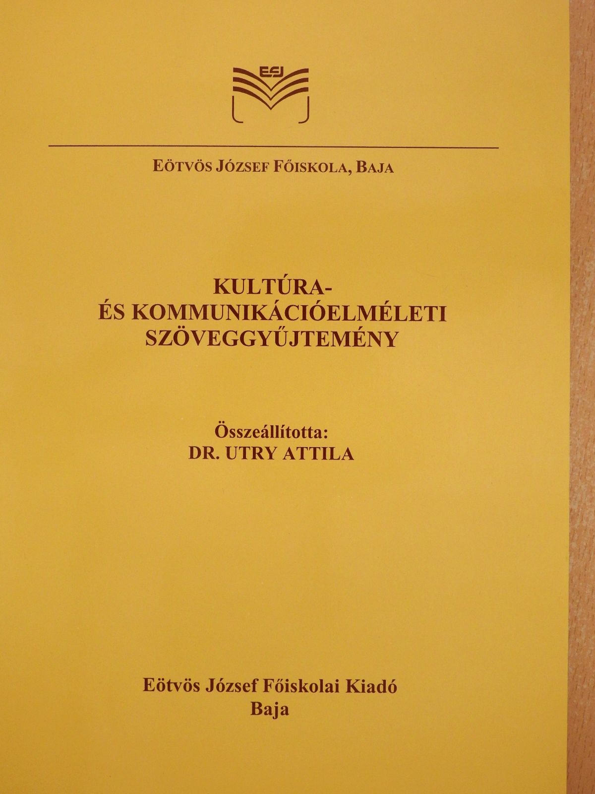Abraham A. Moles - Kultúra- és kommunikációelméleti szöveggyűjtemény (dedikált példány) [antikvár]