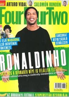 FOURFOURTWO MAGAZIN - 2017. MÁRCIUS [szépséghibás]