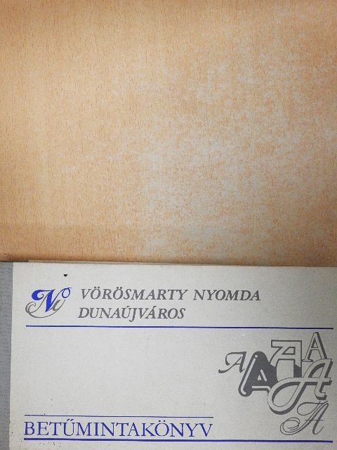 Betűmintakönyv [antikvár]