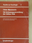 Dieter Blumenwitz - Die Verfassungsentwicklung der Dritten Welt [antikvár]