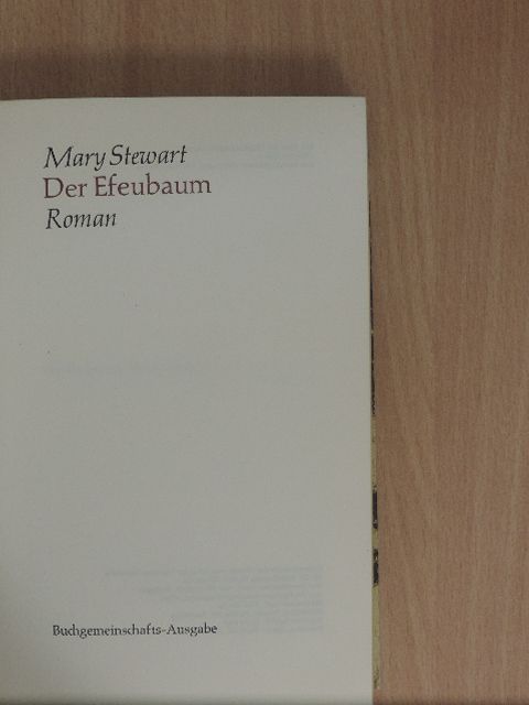 Mary Stewart - Der Efeubaum [antikvár]