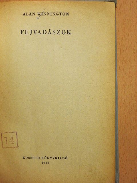 Alan Winnington - Fejvadászok [antikvár]