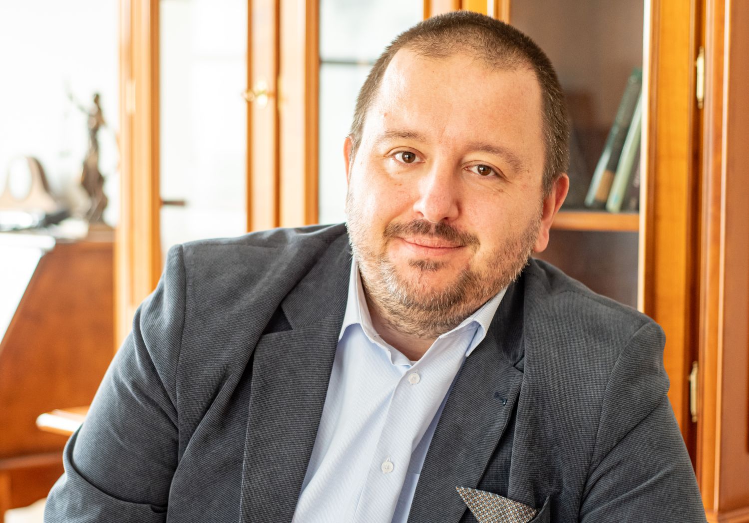 Ésik Sándor